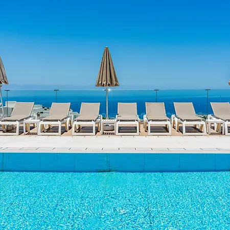 Penthouse With Private Roof Terrace - Tesoro Del Galeon *